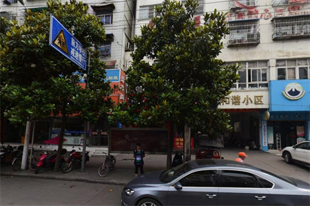 舜和苑紧邻佛山小学佛山中学简单装修证满五年送车库